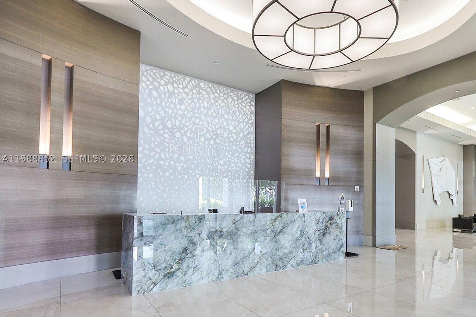 3301 NE 183rd St #905, Aventura FL 33160