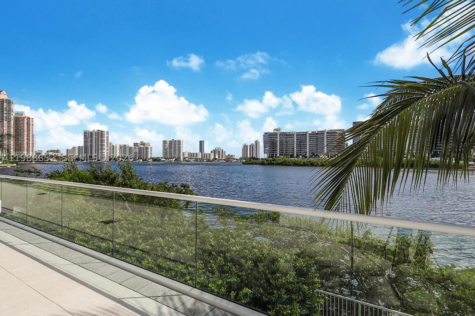 3301 NE 183rd St #905, Aventura FL 33160