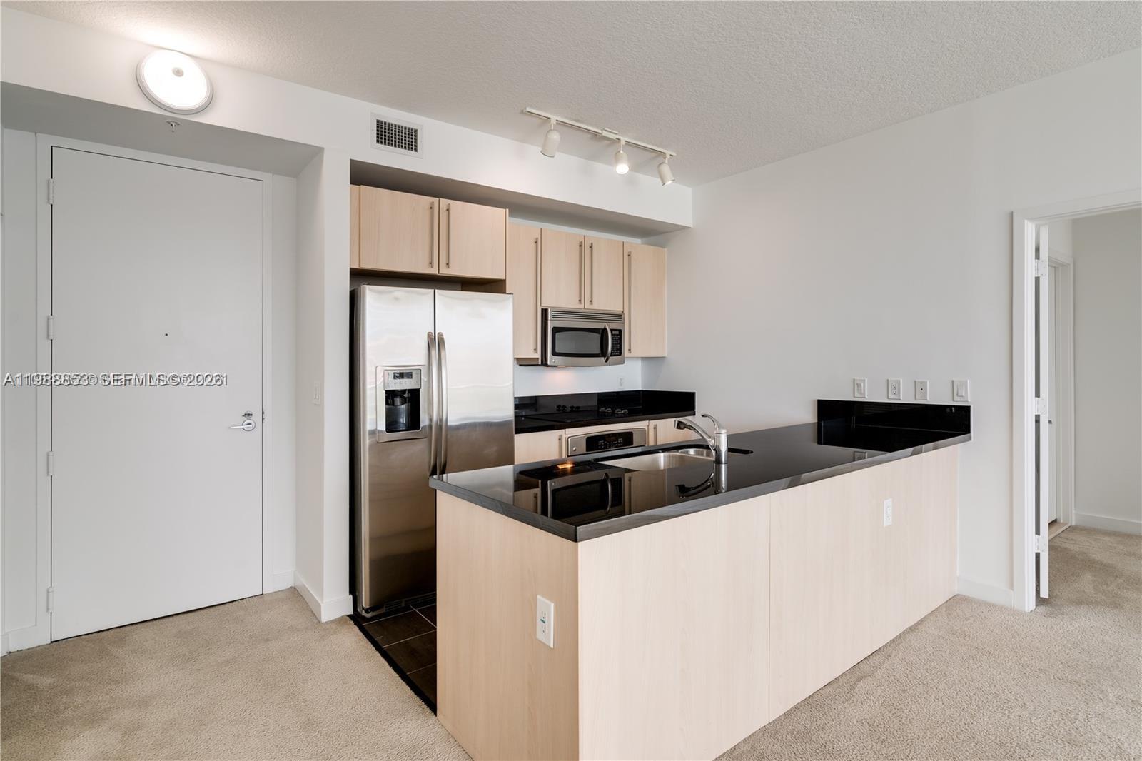 79 SW 12th St #3103-S, Miami FL 33130