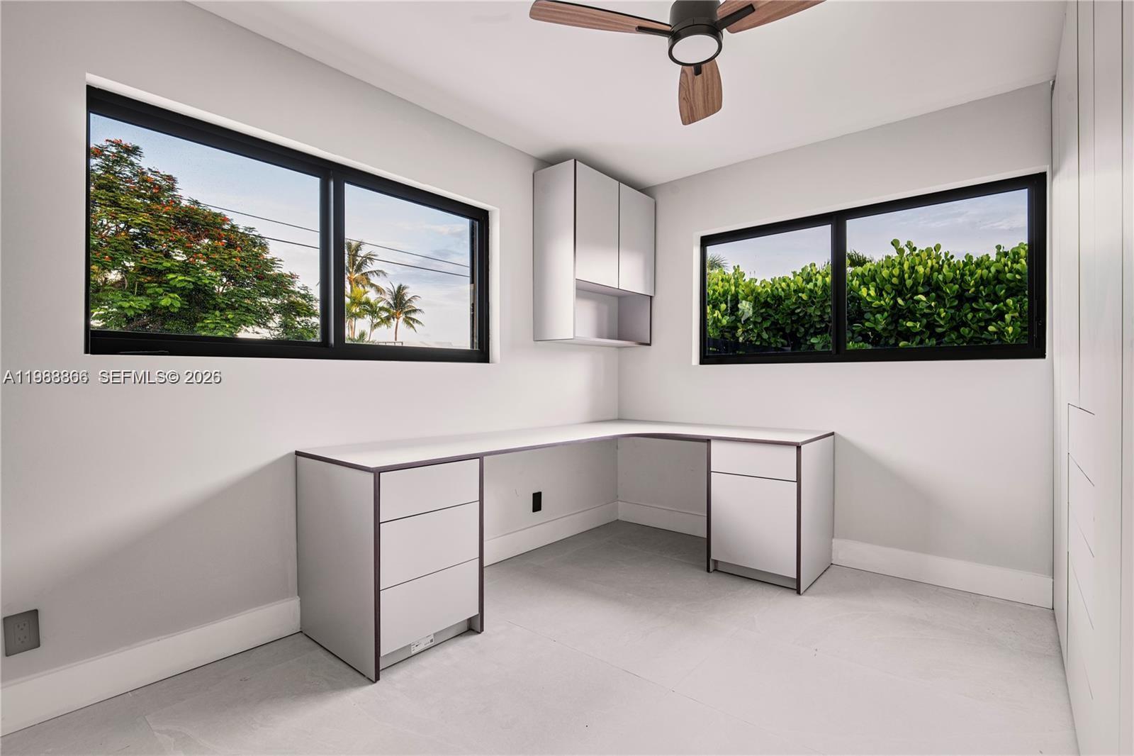5561 NE 28th Ave, Fort Lauderdale FL 33308