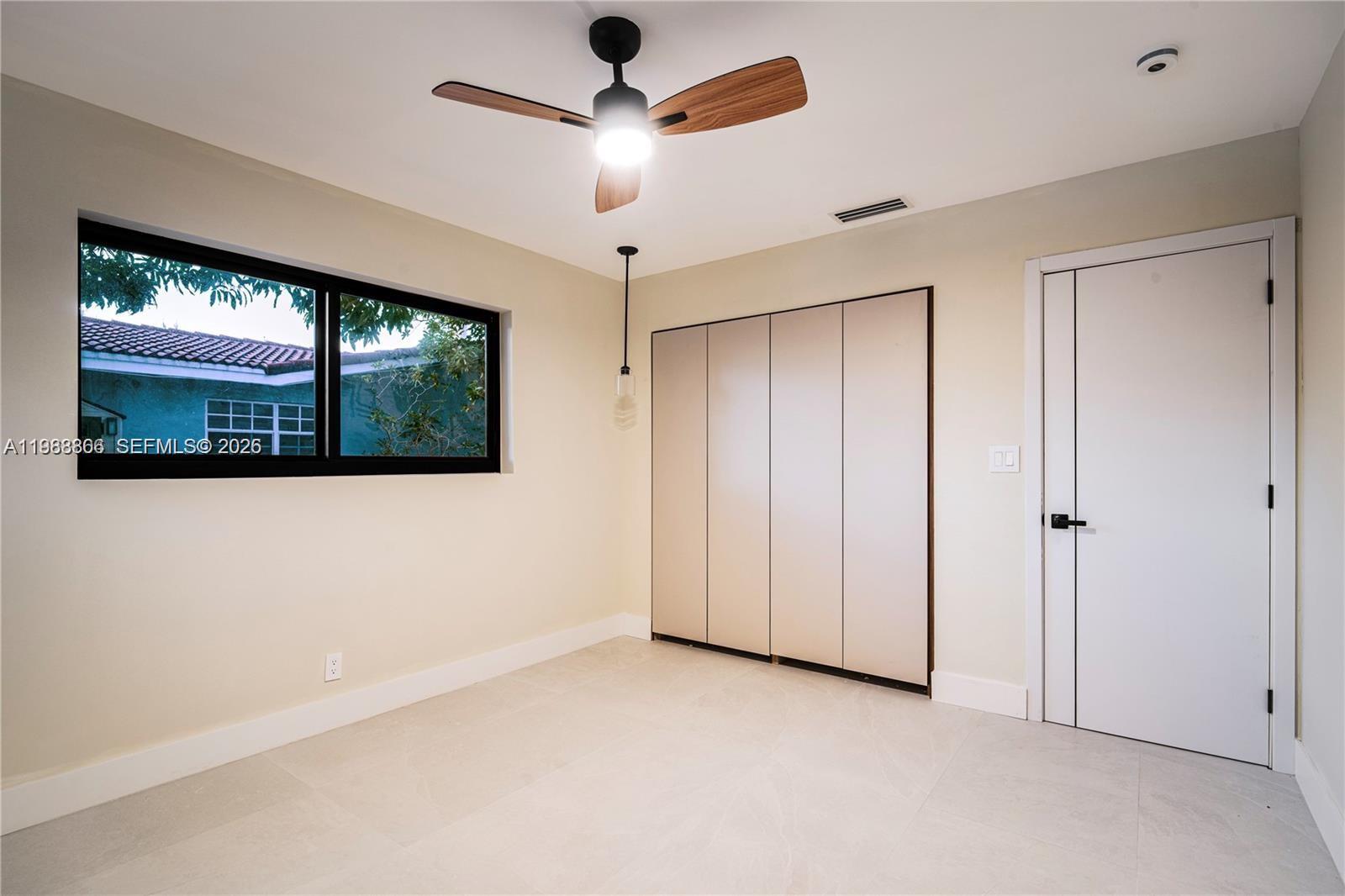 5561 NE 28th Ave, Fort Lauderdale FL 33308