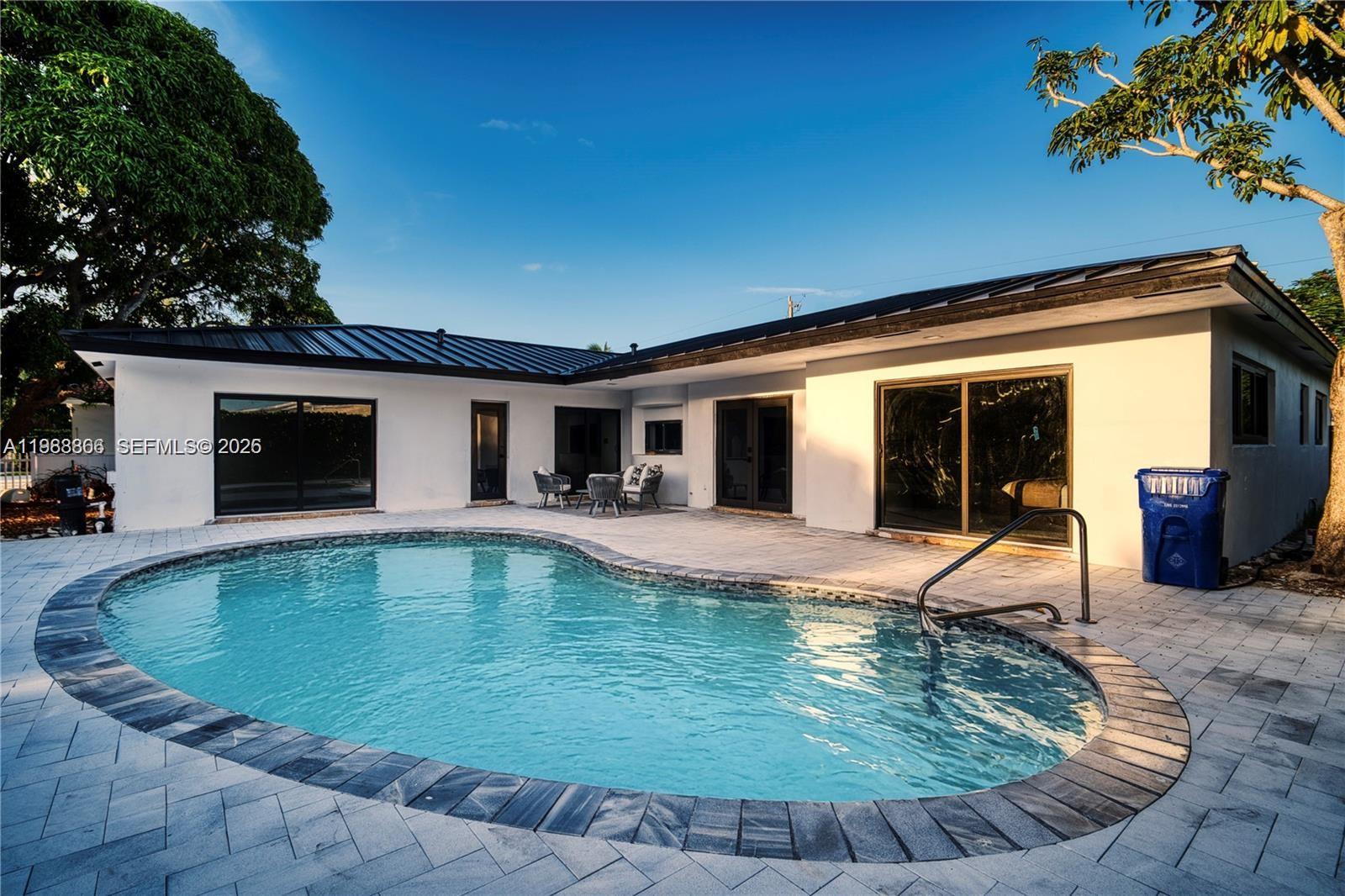 5561 NE 28th Ave, Fort Lauderdale FL 33308