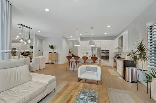 8514 Apple Falls Ln ##, Boca Raton FL 33496