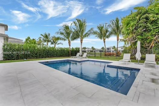 8514 Apple Falls Ln ##, Boca Raton FL 33496
