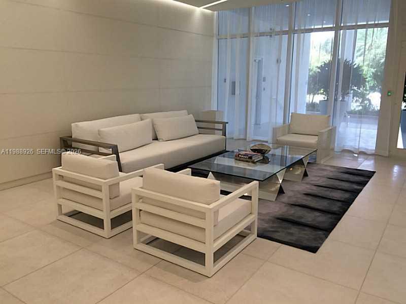 4250 BISCAYNE BLVD #1414, Miami FL 33137
