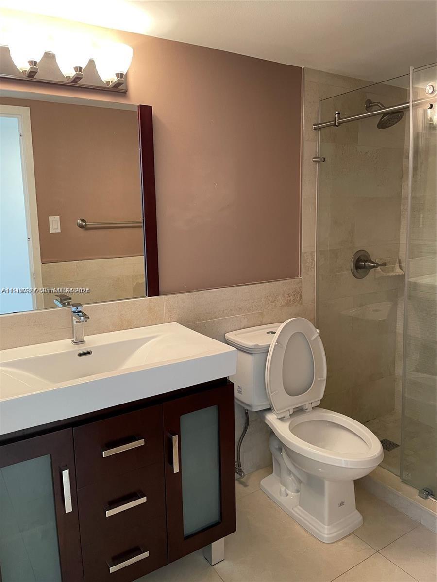 13155 Ixora Ct #901, North Miami FL 33181