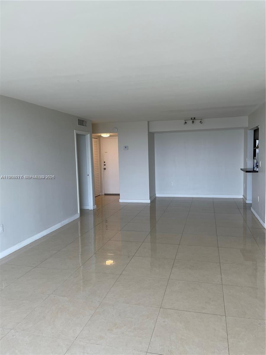 13155 Ixora Ct #901, North Miami FL 33181