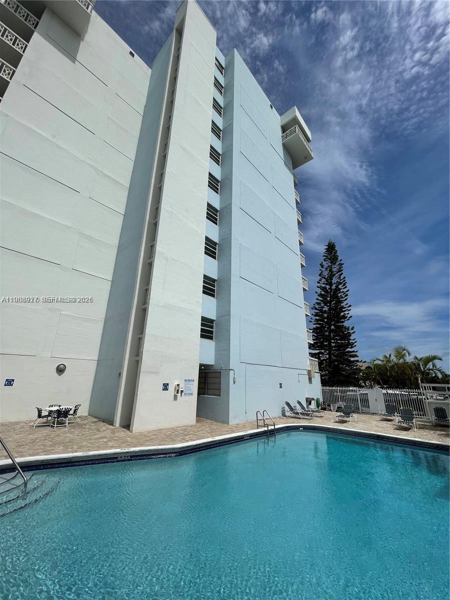 13155 Ixora Ct #901, North Miami FL 33181