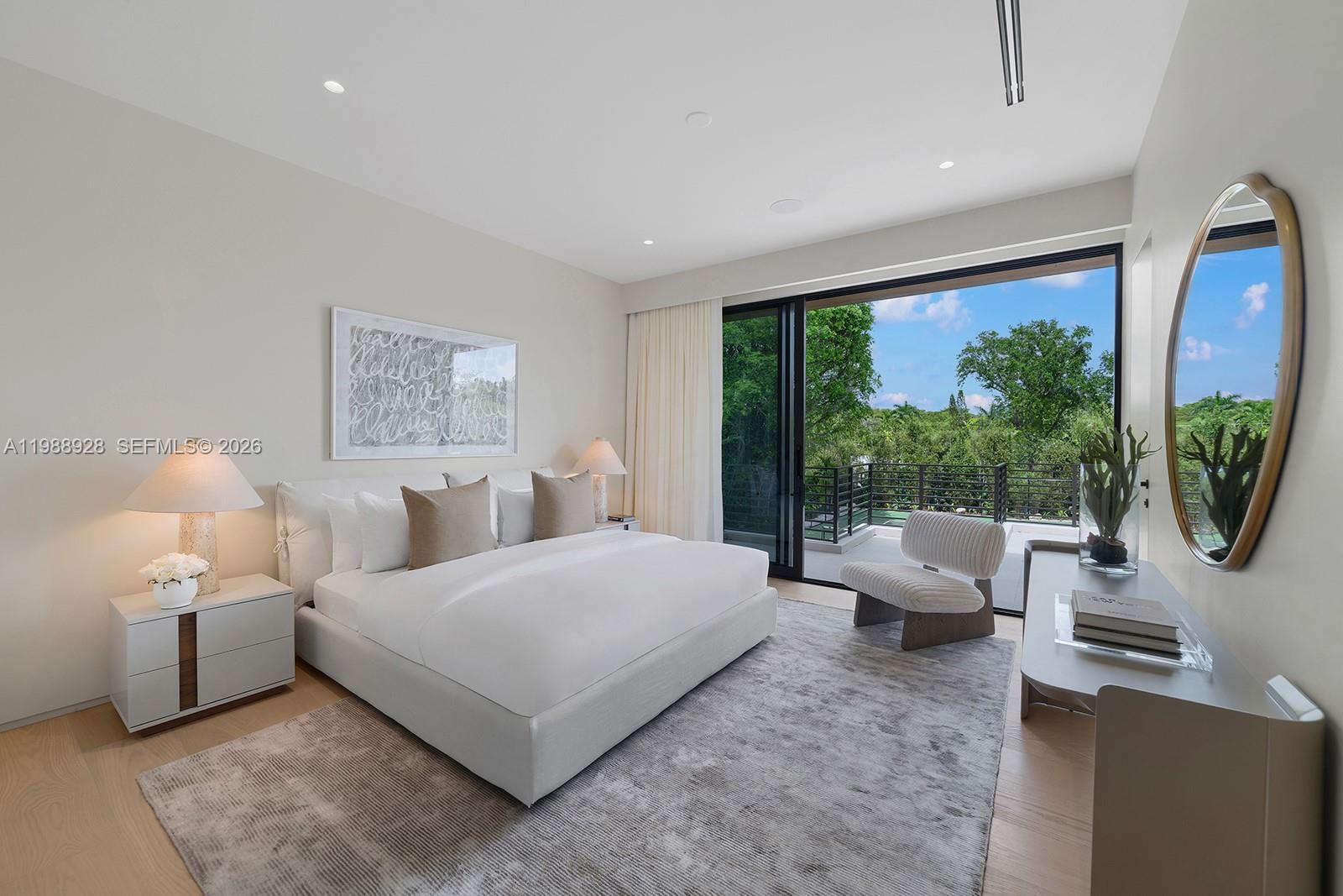 5545 SW 81st Ter, Miami FL 33143