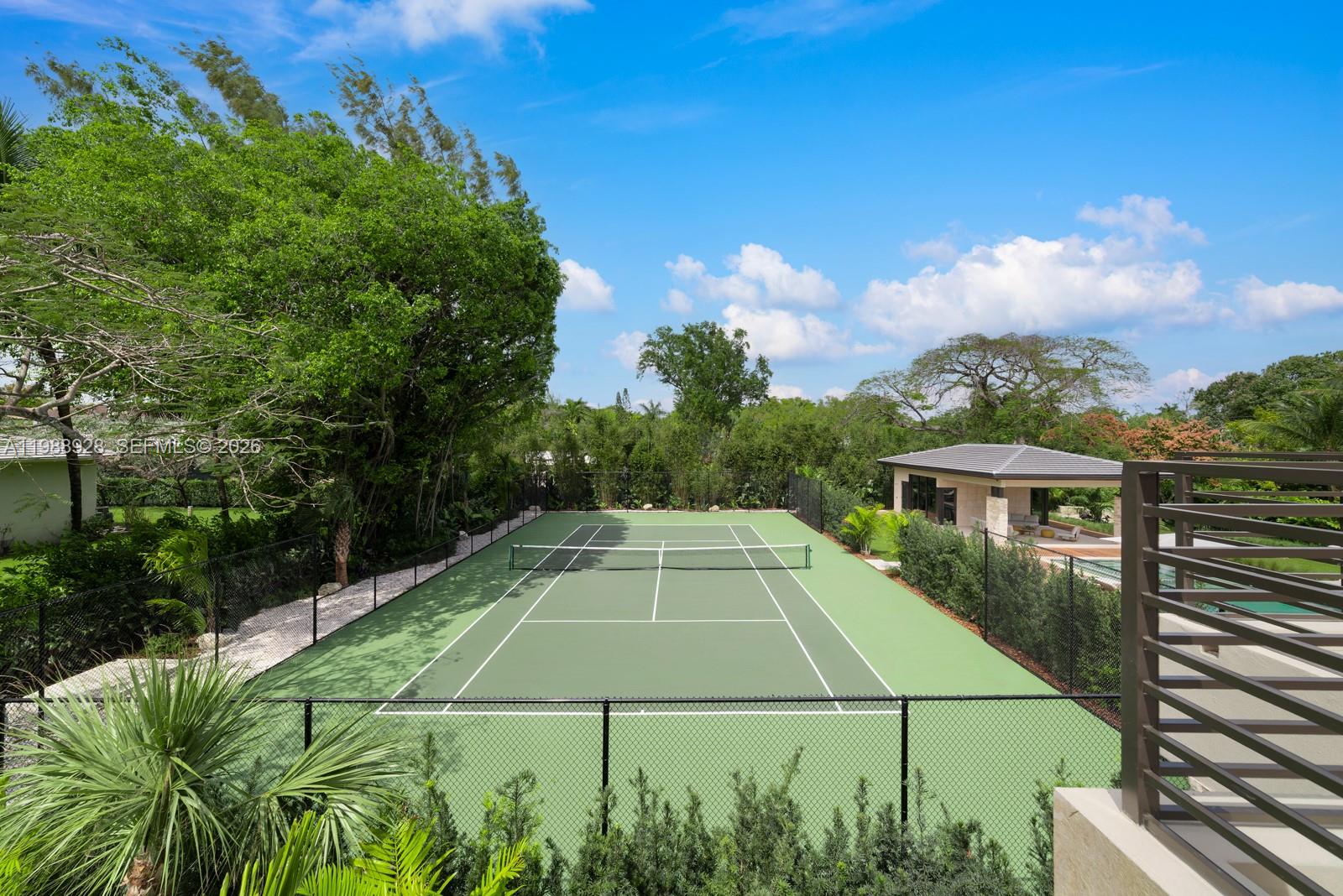 5545 SW 81st Ter, Miami FL 33143