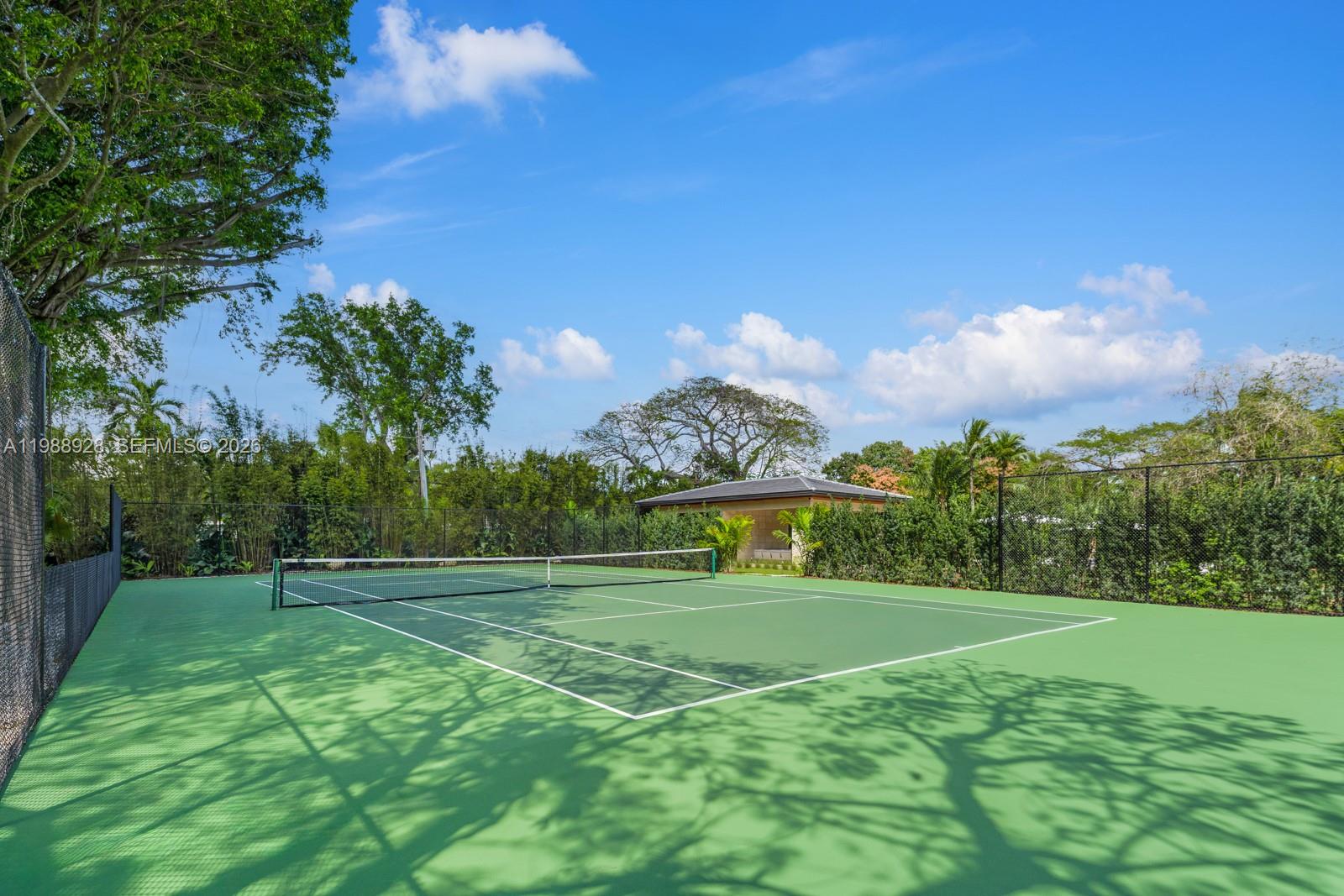 5545 SW 81st Ter, Miami FL 33143