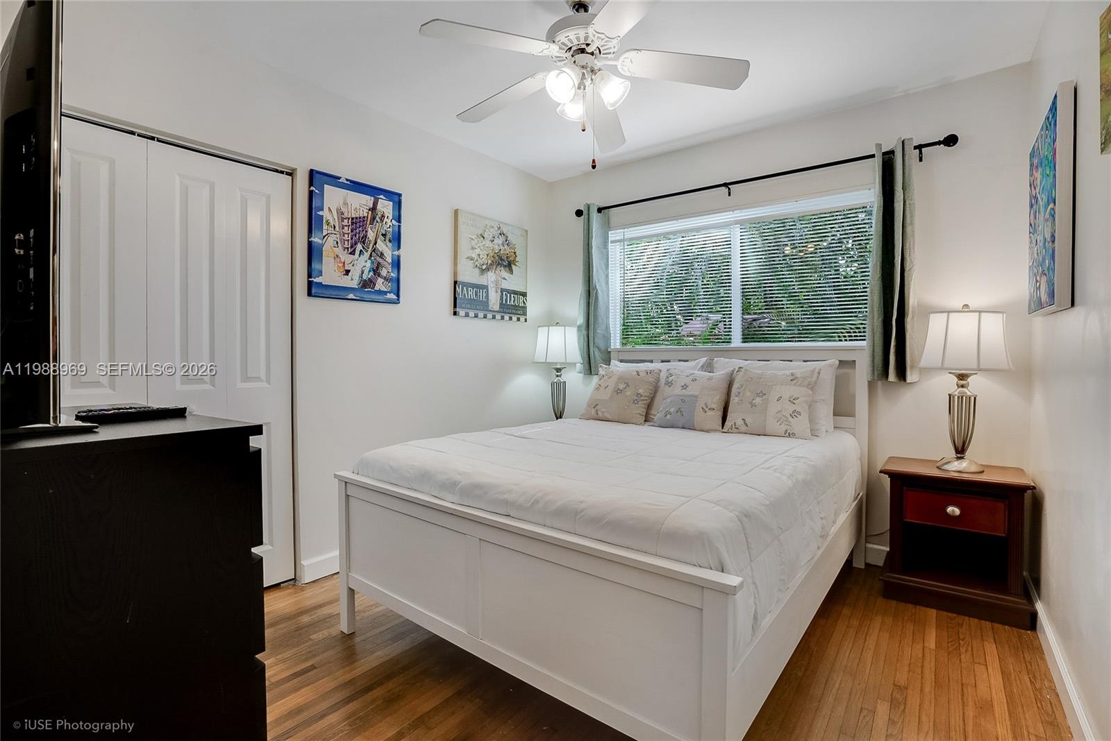 113 SW 2nd St, Hallandale Beach FL 33009