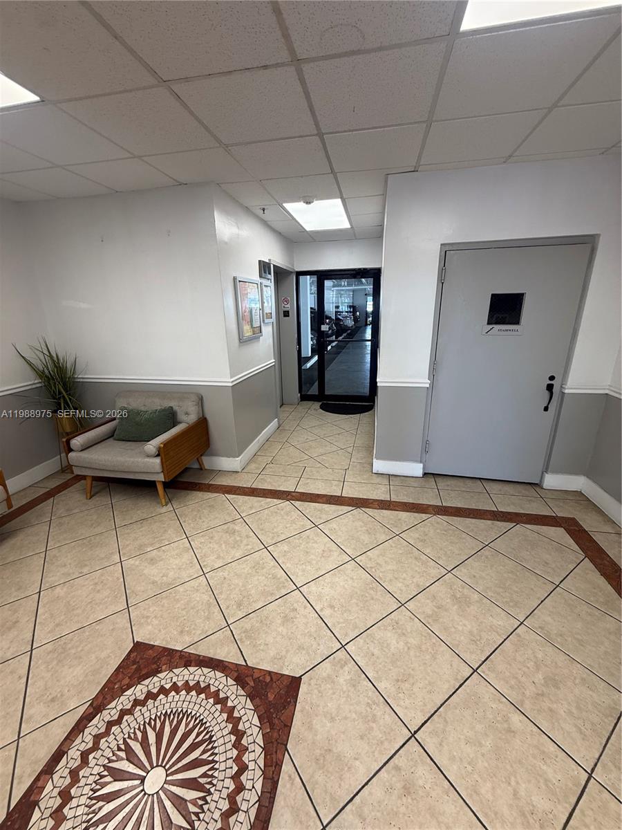6937 Bay Dr, Miami Beach FL 33141