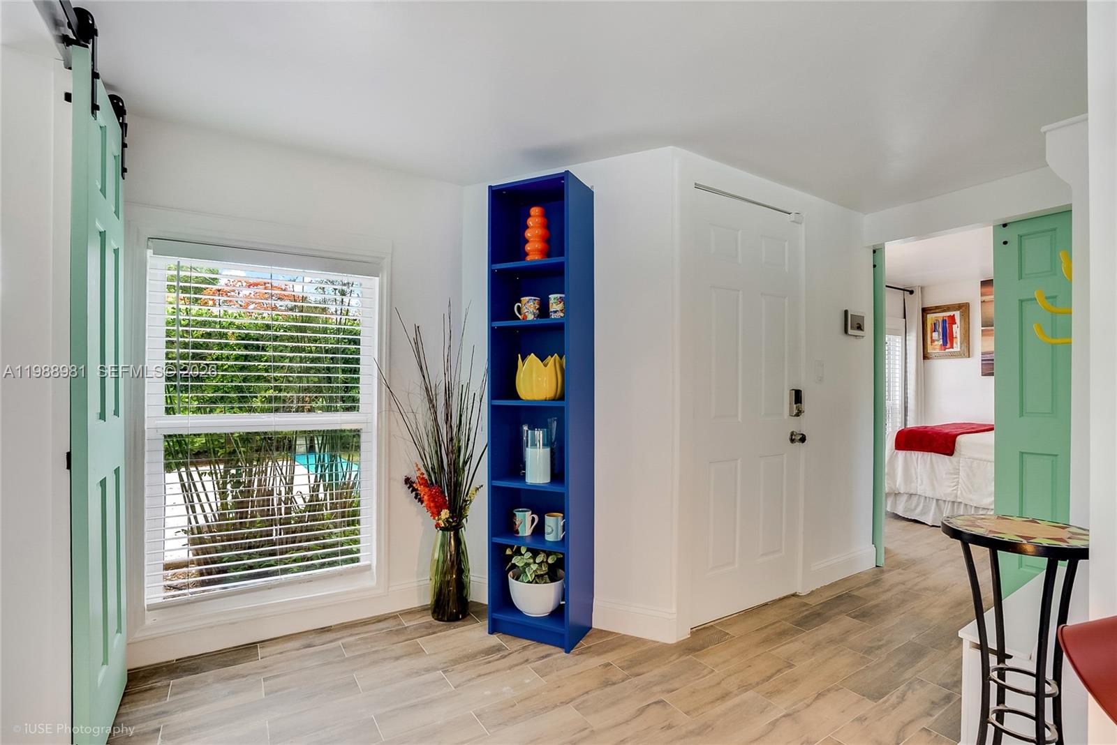 212 SW 1st Ave, Hallandale Beach FL 33009