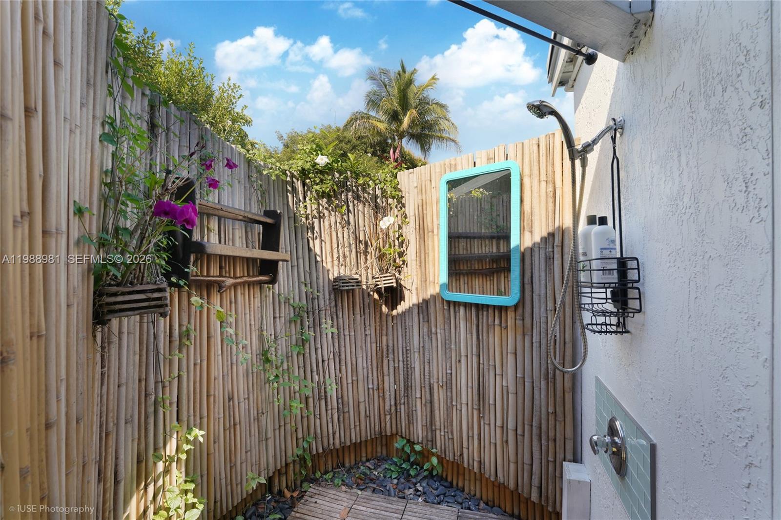 212 SW 1st Ave, Hallandale Beach FL 33009
