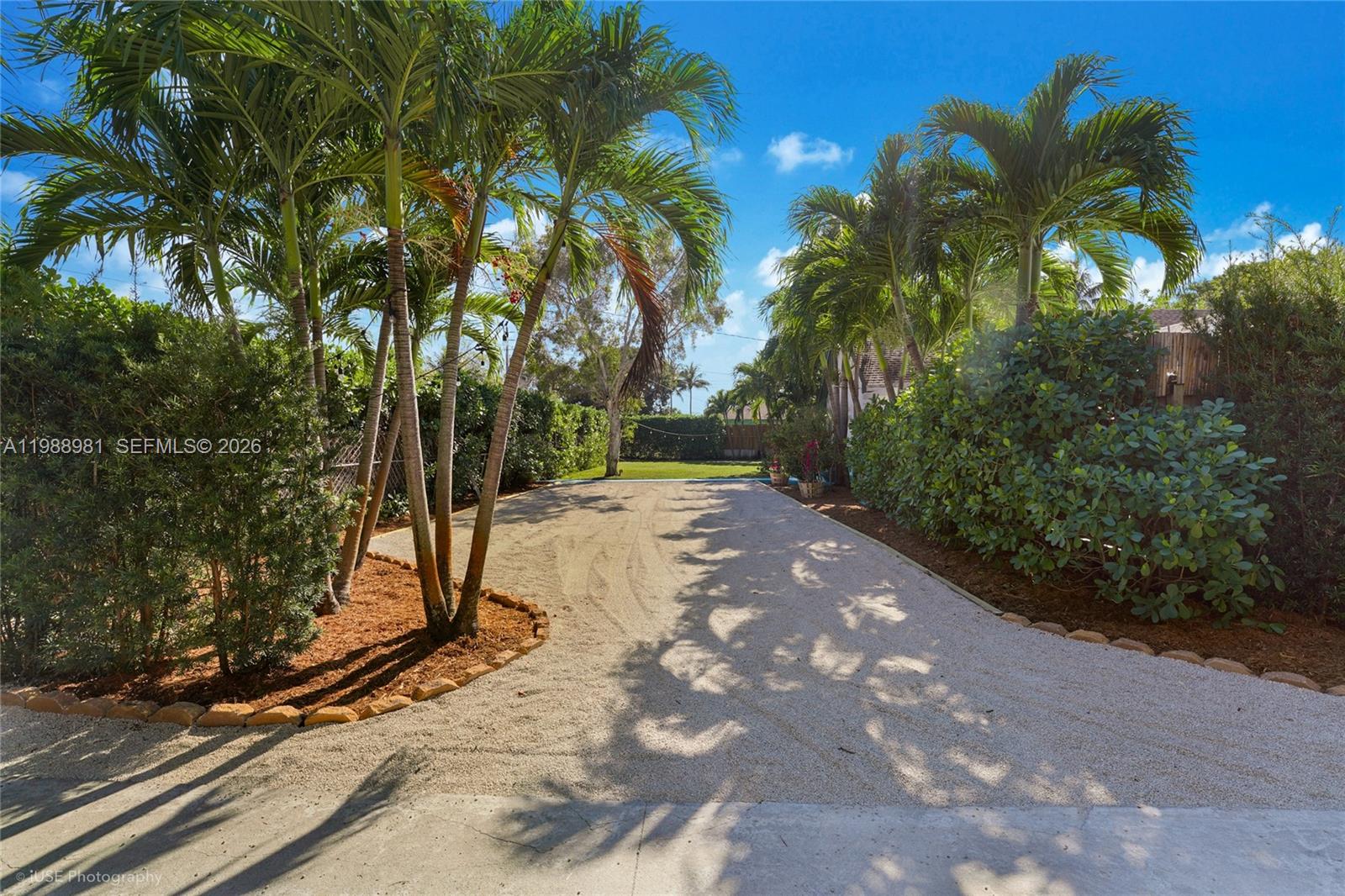 212 SW 1st Ave, Hallandale Beach FL 33009