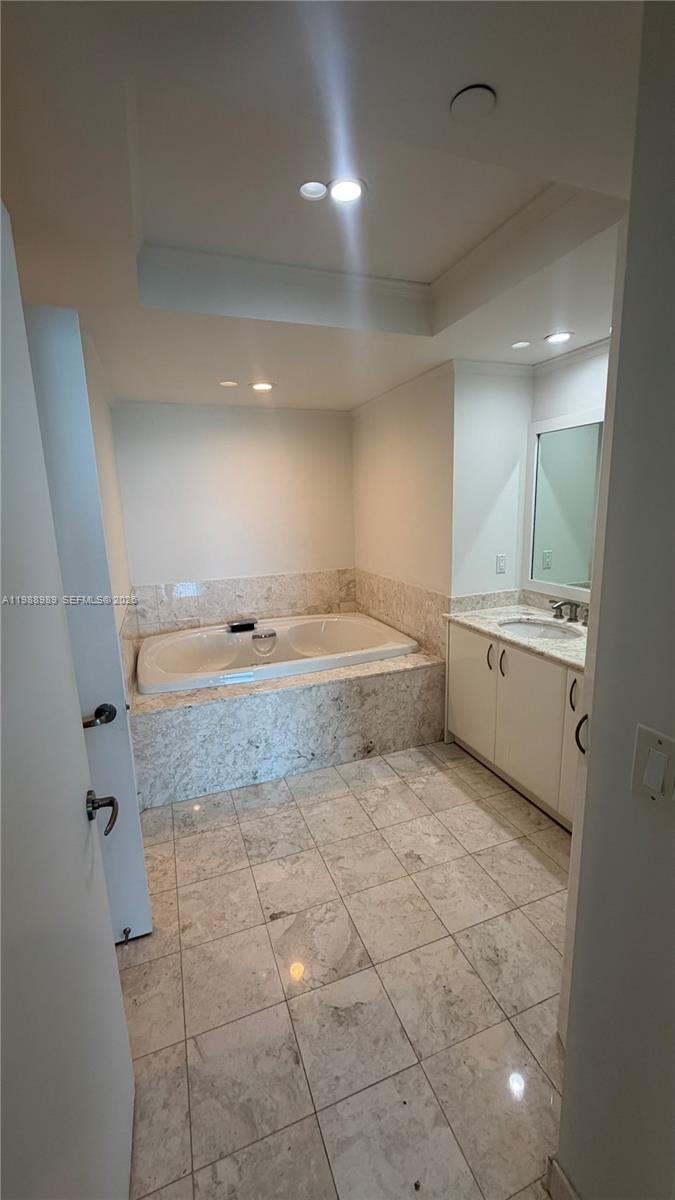 1331 Brickell Bay Dr #3203, Miami FL 33131