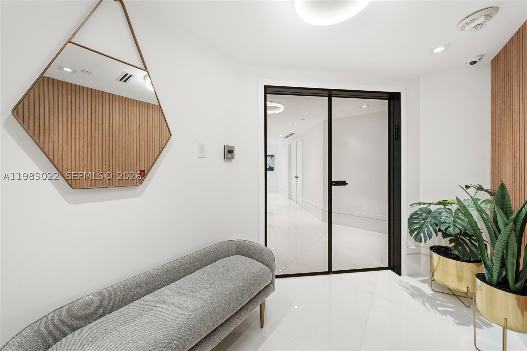 9999 Collins Ave #11J, Bal Harbour FL 33154