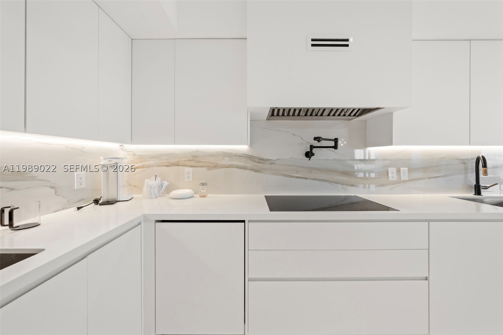 9999 Collins Ave #11J, Bal Harbour FL 33154