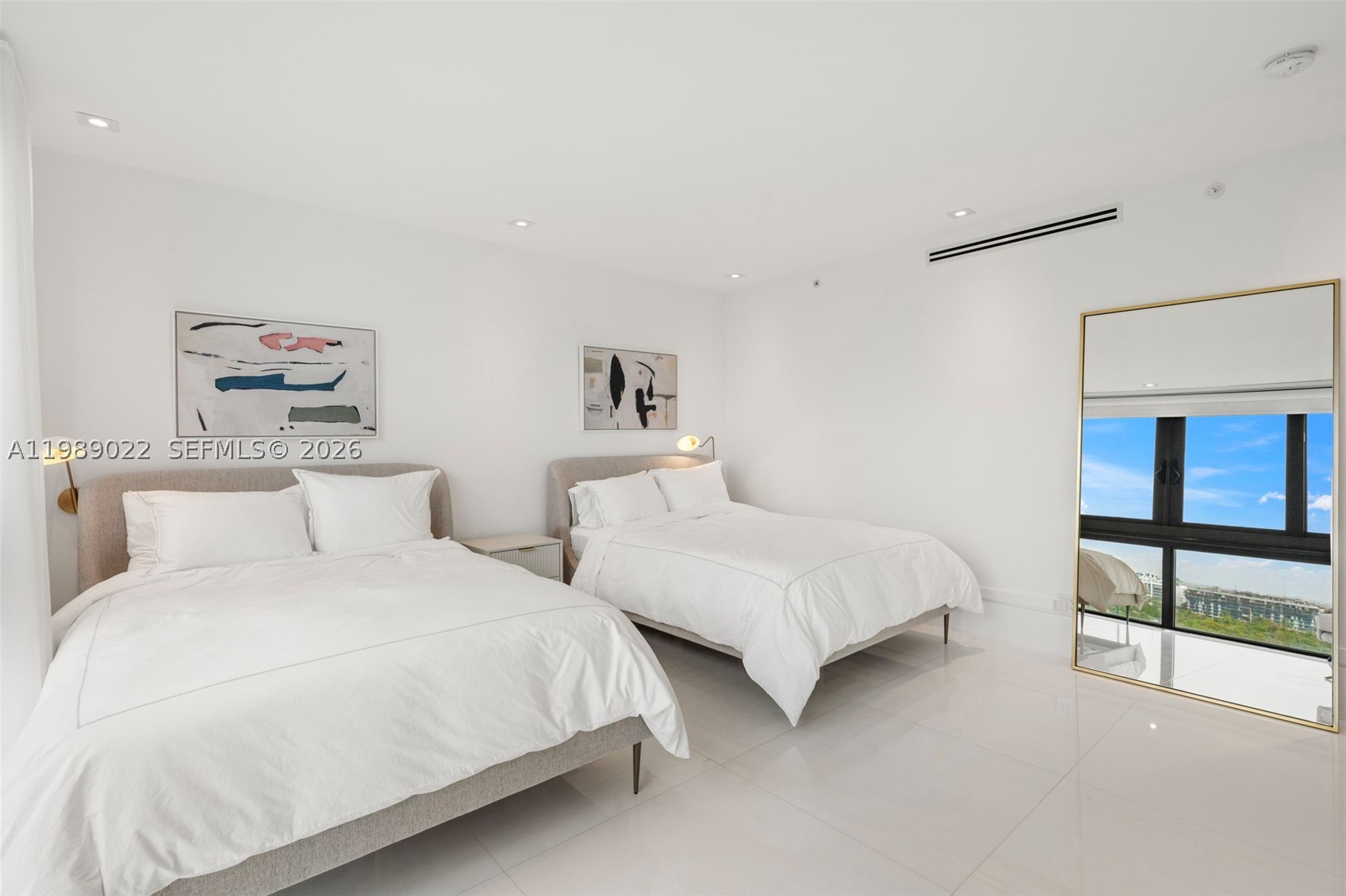 9999 Collins Ave #11J, Bal Harbour FL 33154