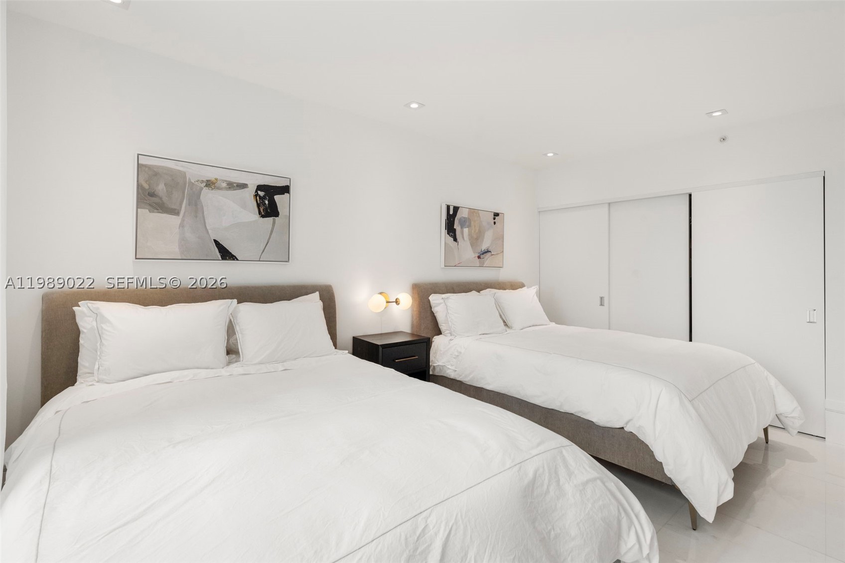 9999 Collins Ave #11J, Bal Harbour FL 33154