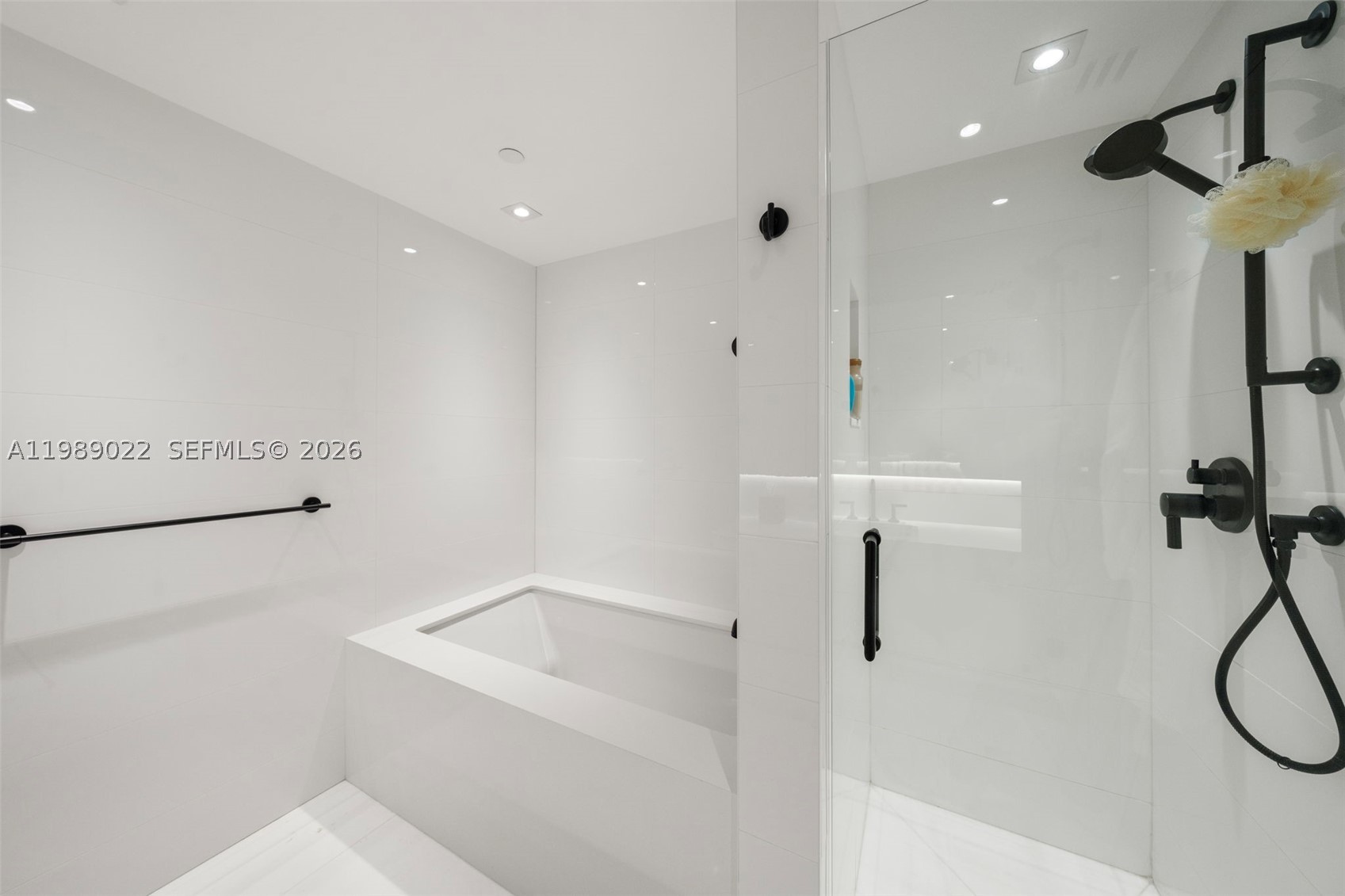 9999 Collins Ave #11J, Bal Harbour FL 33154