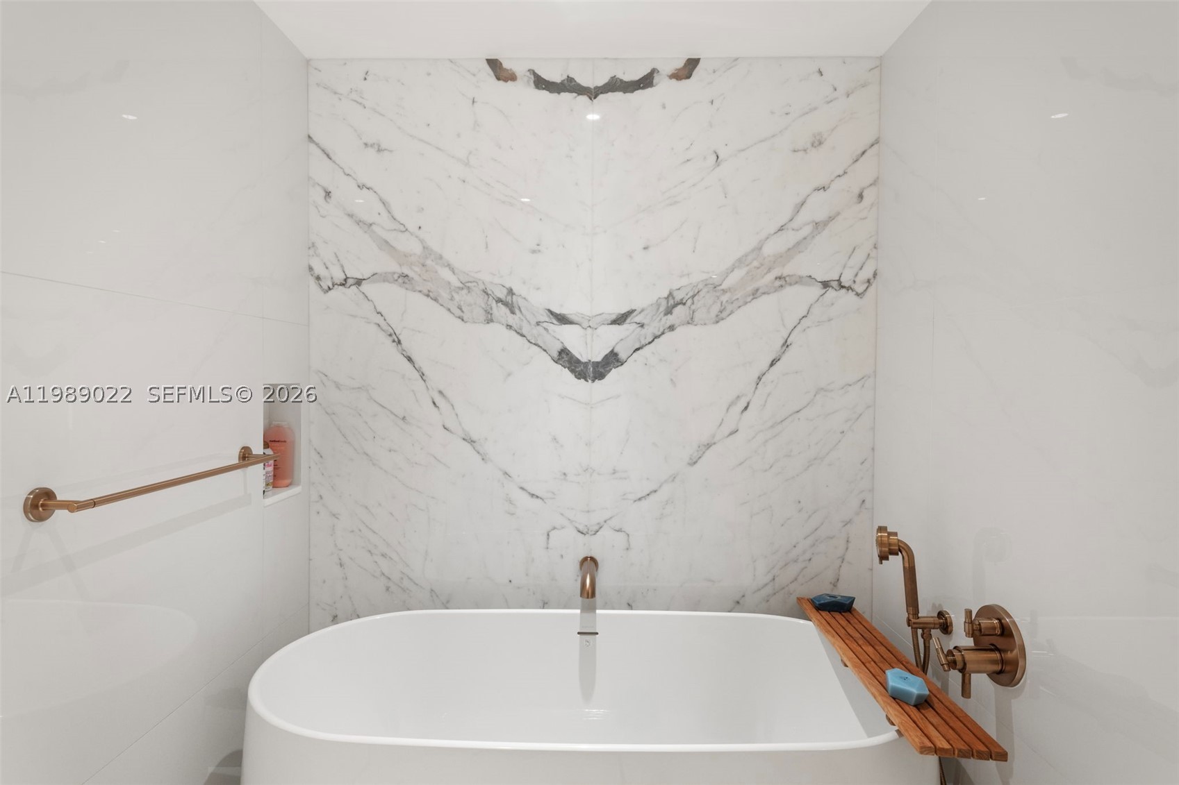 9999 Collins Ave #11J, Bal Harbour FL 33154