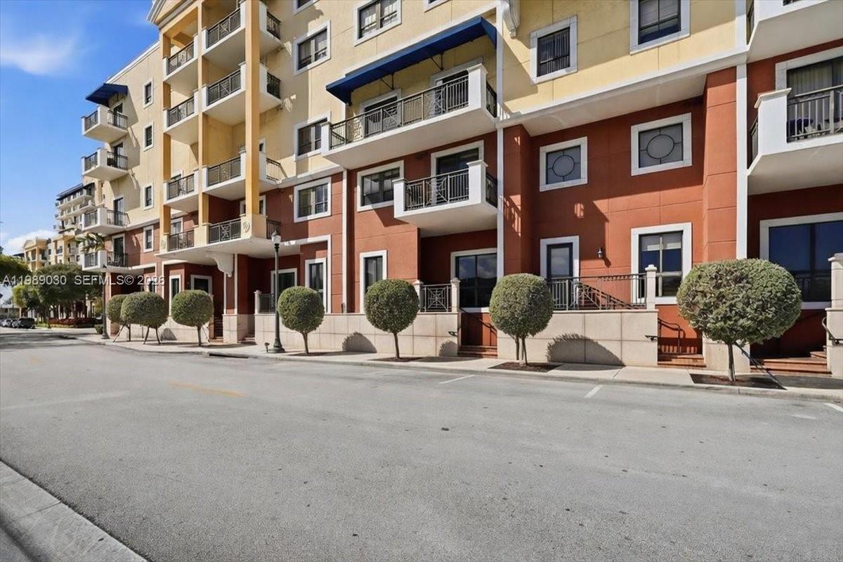 8390 SW 72nd Ave #106, Miami FL 33143