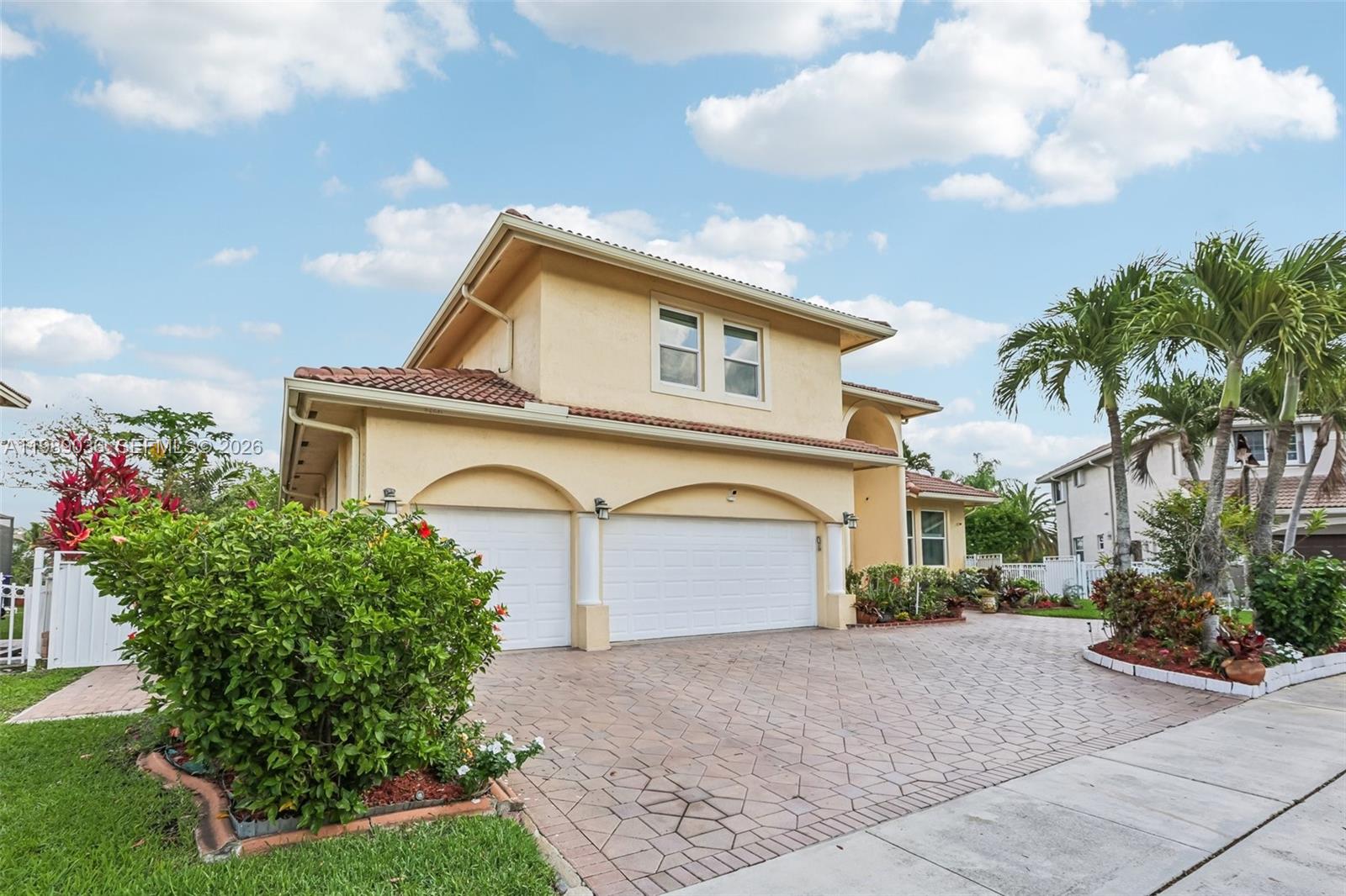 17211 SW 12th St, Pembroke Pines FL 33029