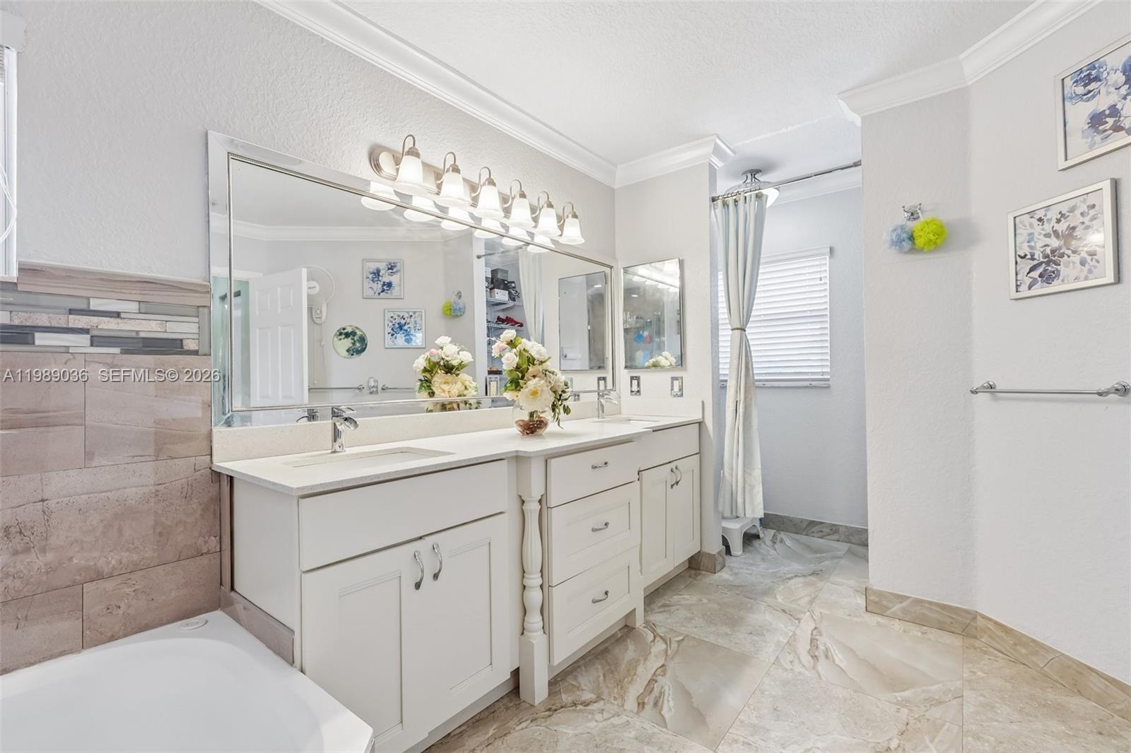 17211 SW 12th St, Pembroke Pines FL 33029