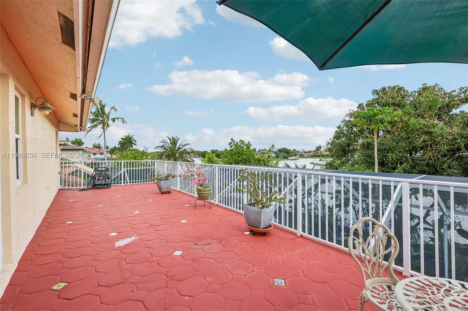 17211 SW 12th St, Pembroke Pines FL 33029