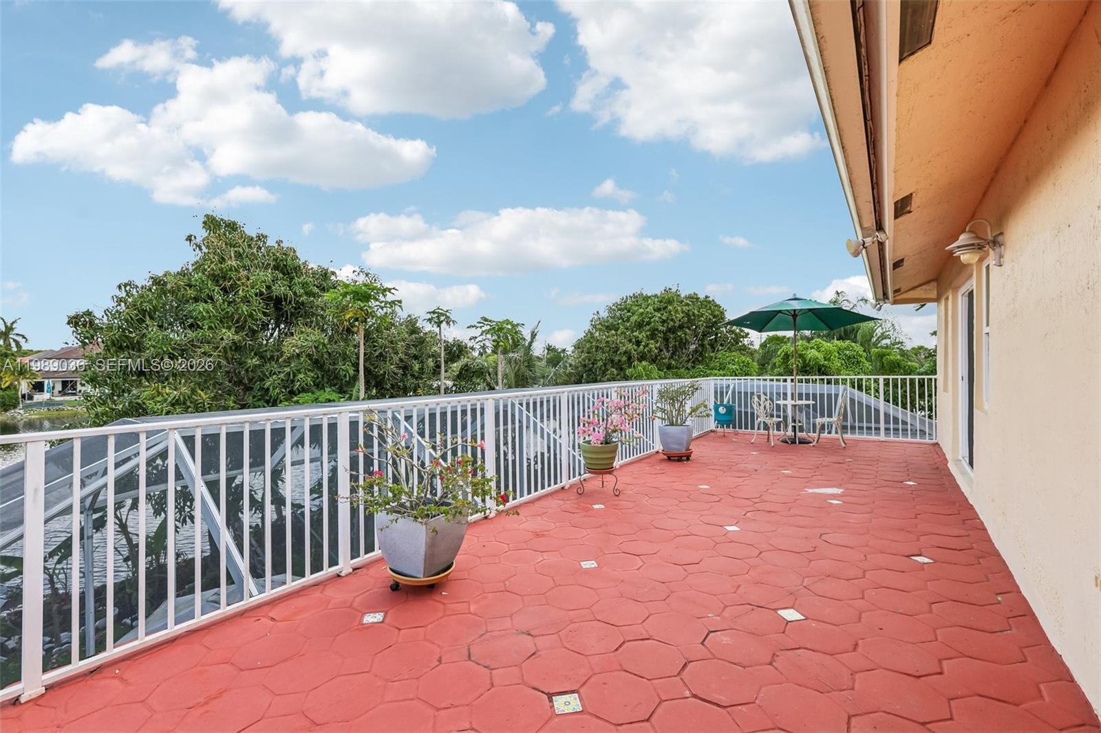 17211 SW 12th St, Pembroke Pines FL 33029