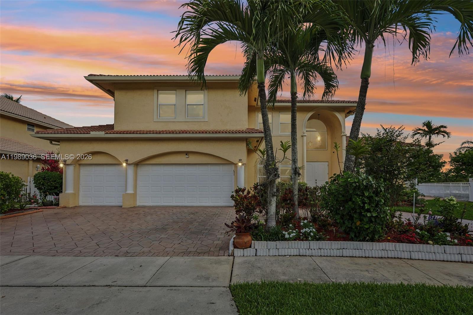 17211 SW 12th St, Pembroke Pines FL 33029