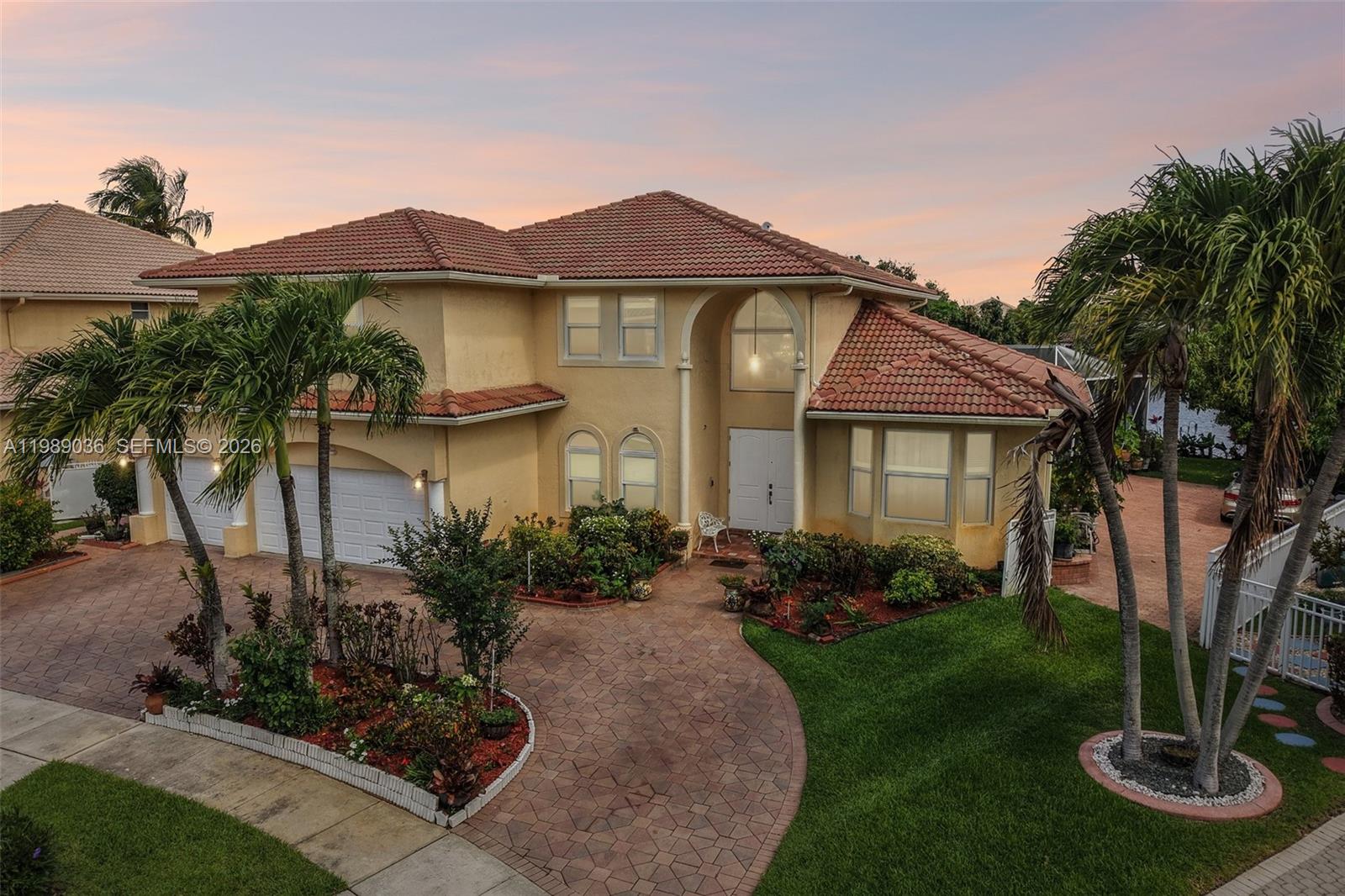 17211 SW 12th St, Pembroke Pines FL 33029