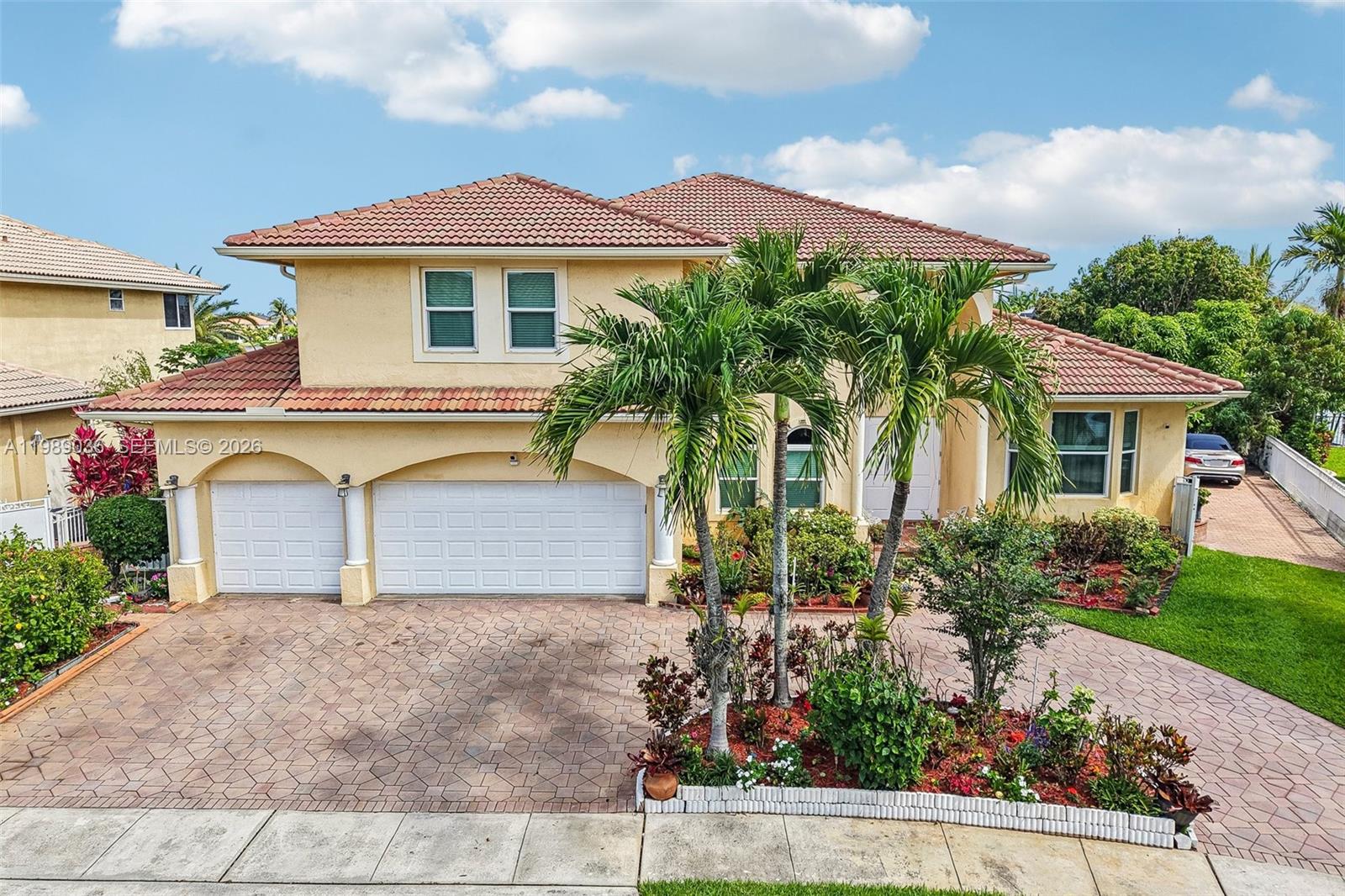 17211 SW 12th St, Pembroke Pines FL 33029