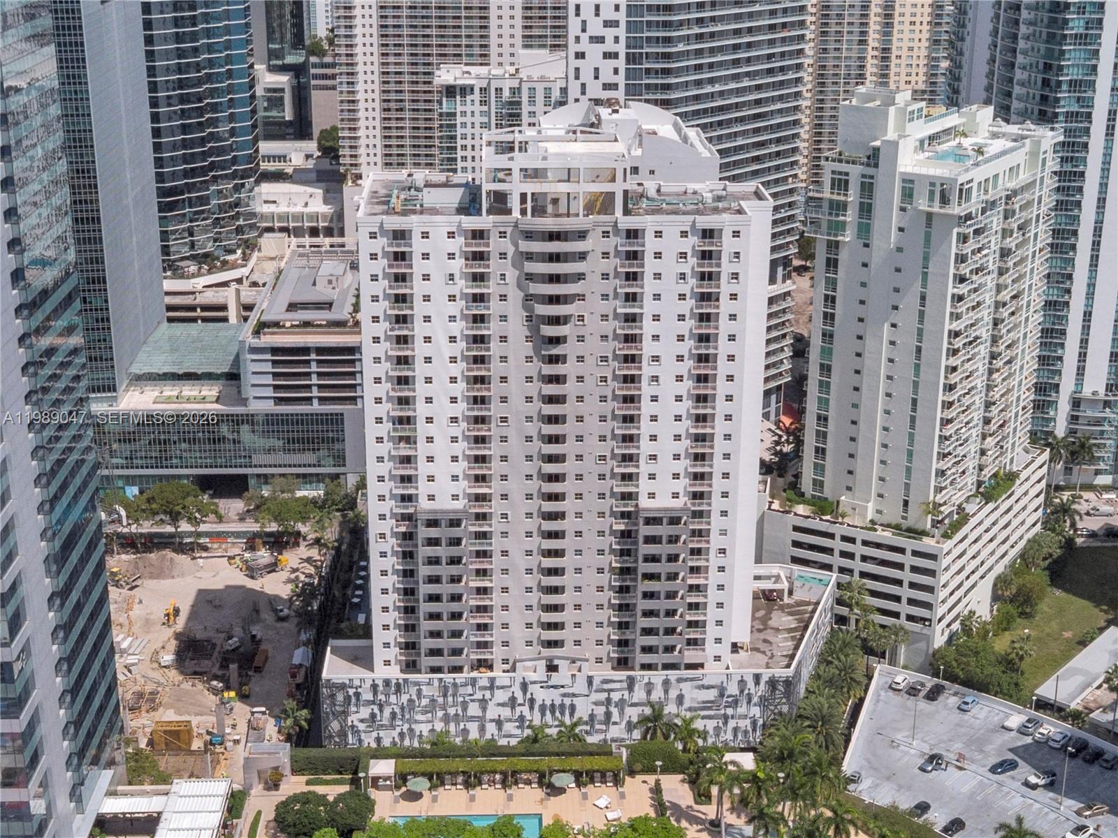 185 SE 14th Ter #1611, Miami FL 33131
