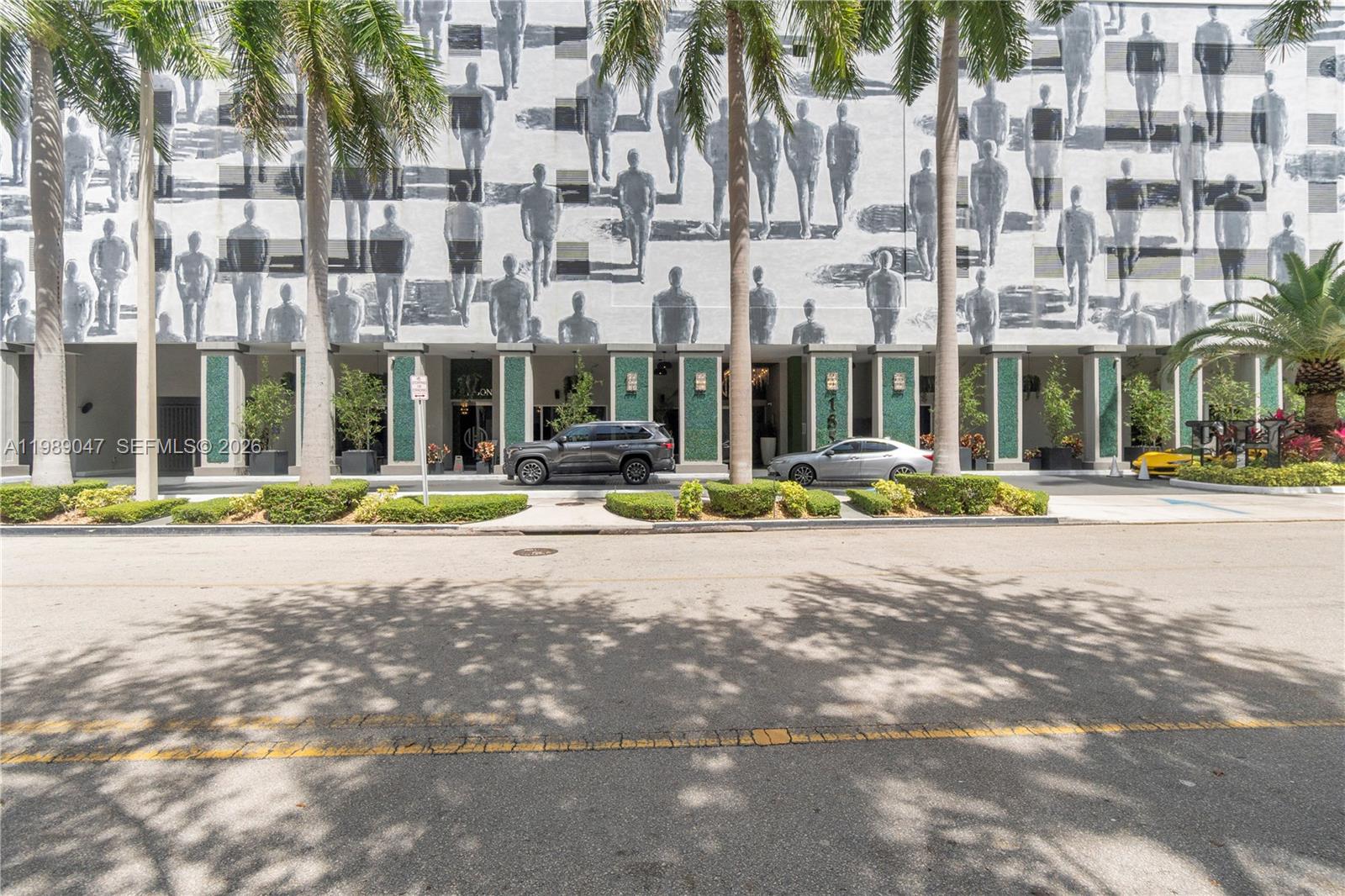 185 SE 14th Ter #1611, Miami FL 33131