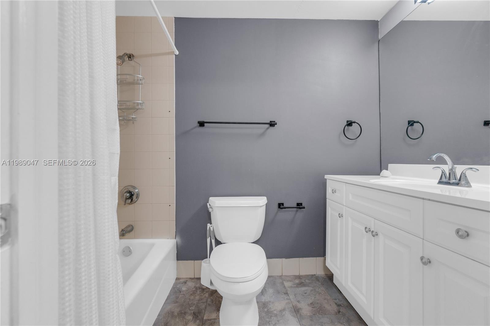 185 SE 14th Ter #1611, Miami FL 33131