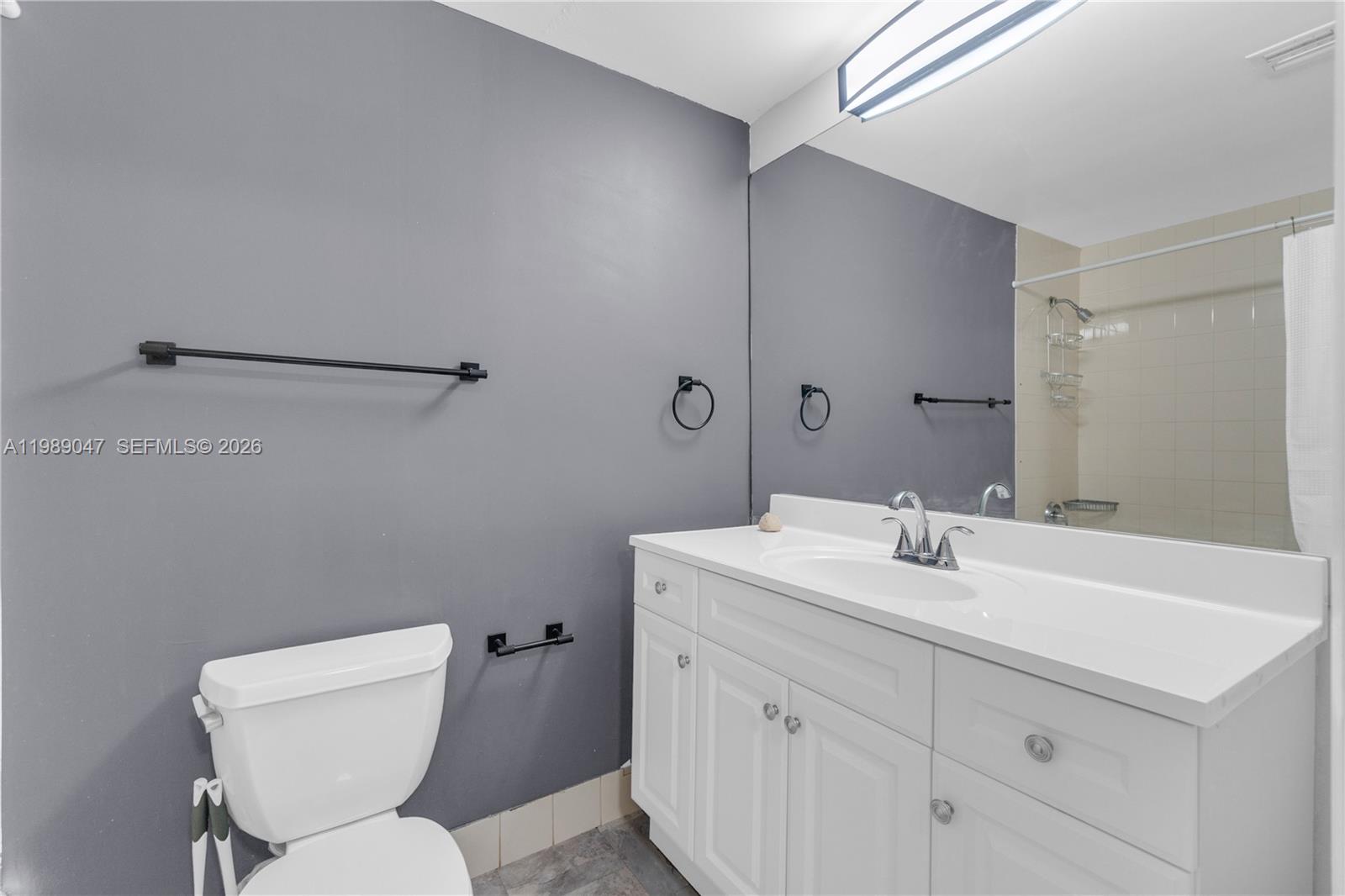 185 SE 14th Ter #1611, Miami FL 33131