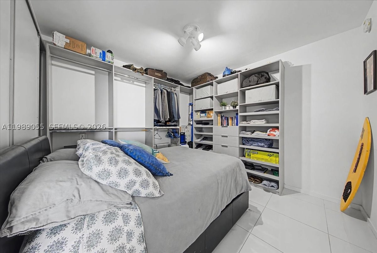 5252 NW 85th Ave #1410, Doral FL 33166