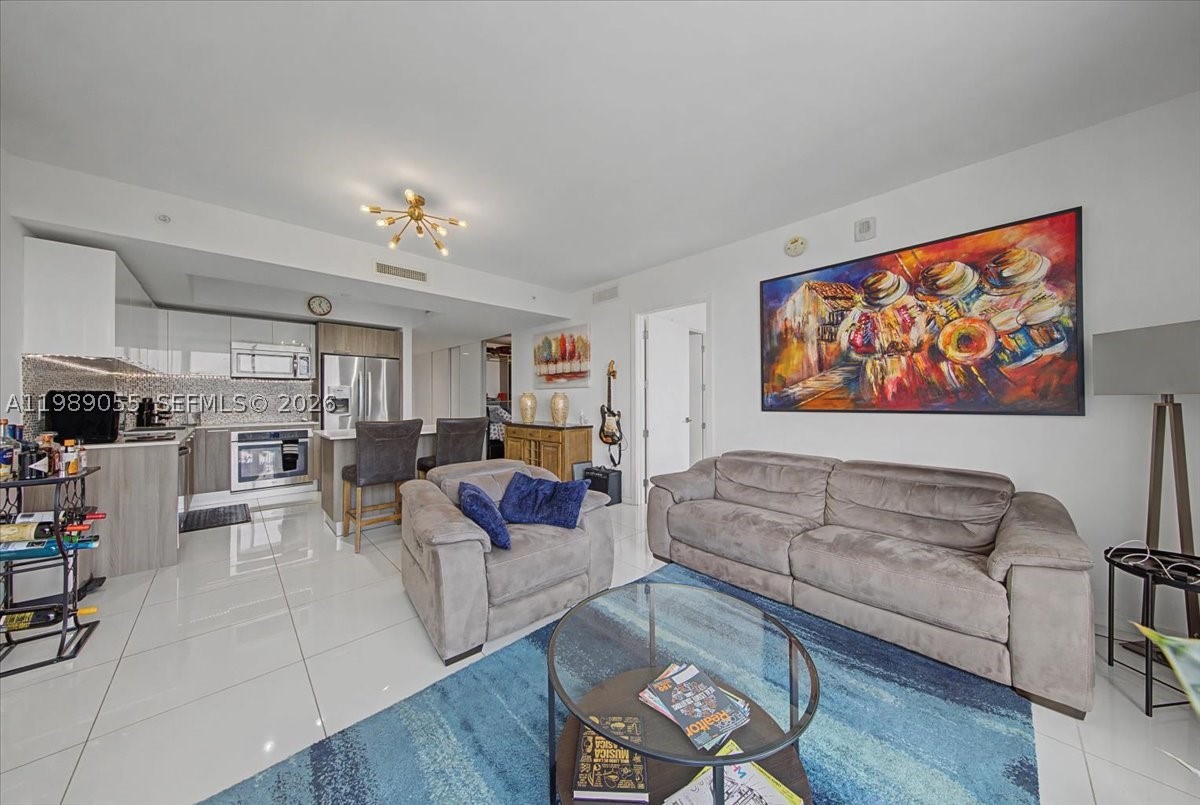 5252 NW 85th Ave #1410, Doral FL 33166