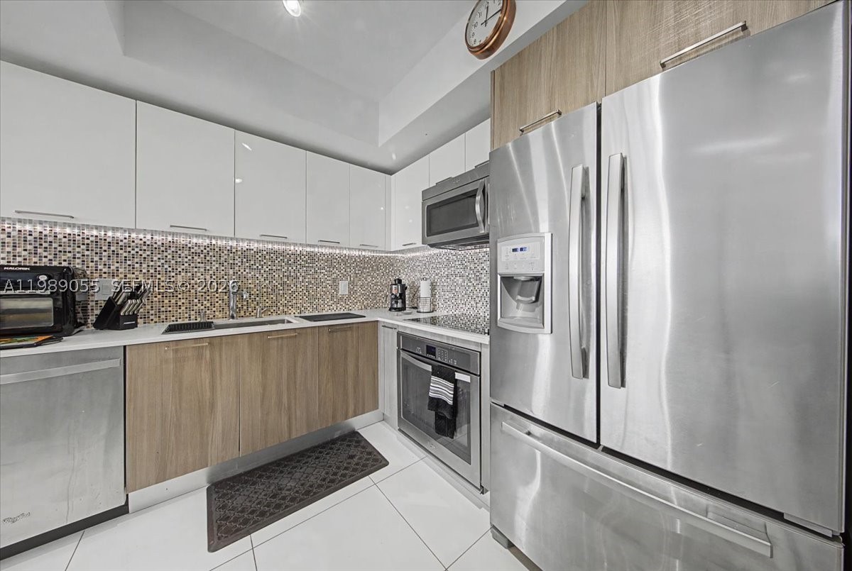 5252 NW 85th Ave #1410, Doral FL 33166