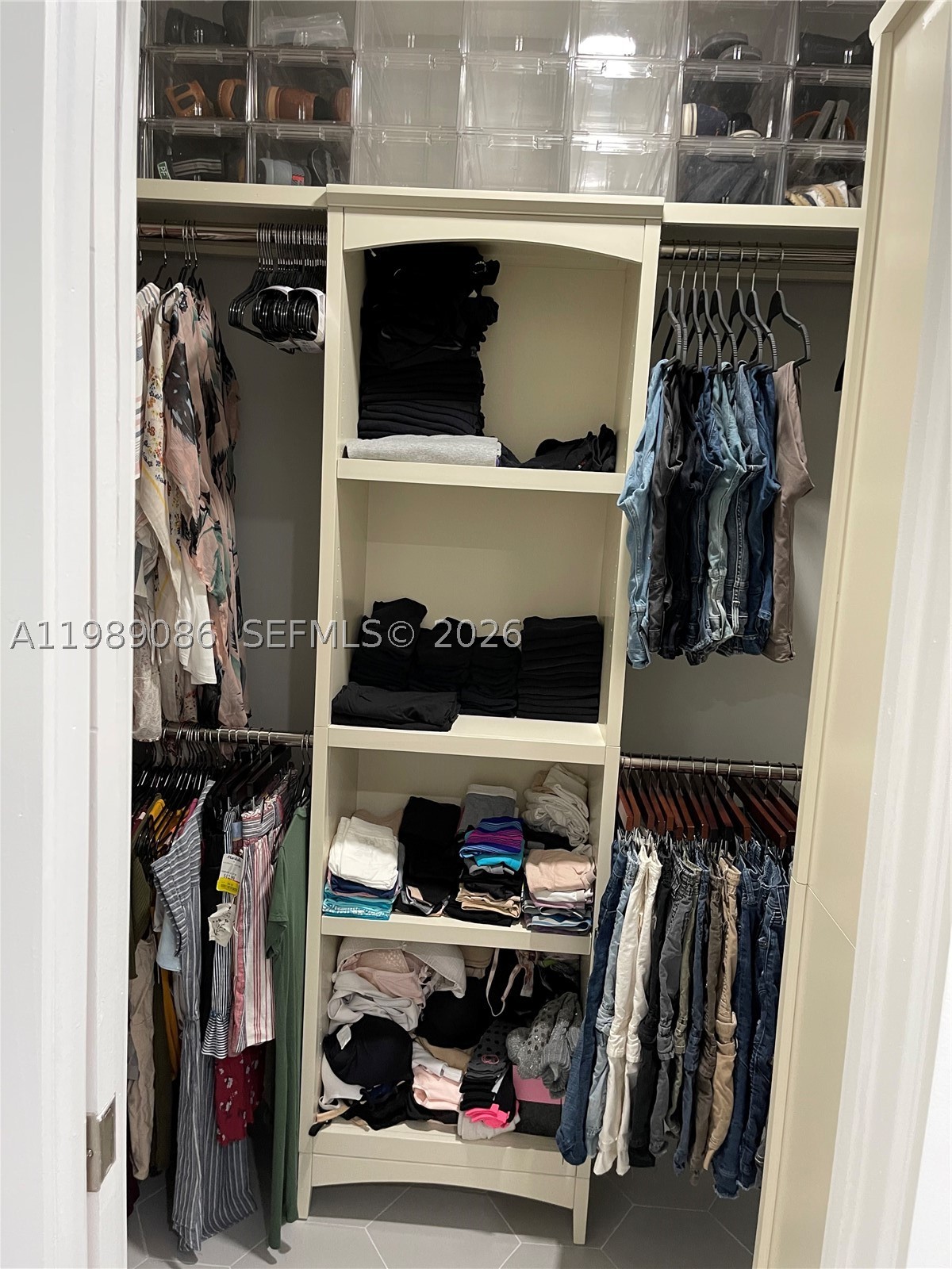1236 NW 208th St, Miami Gardens FL 33169