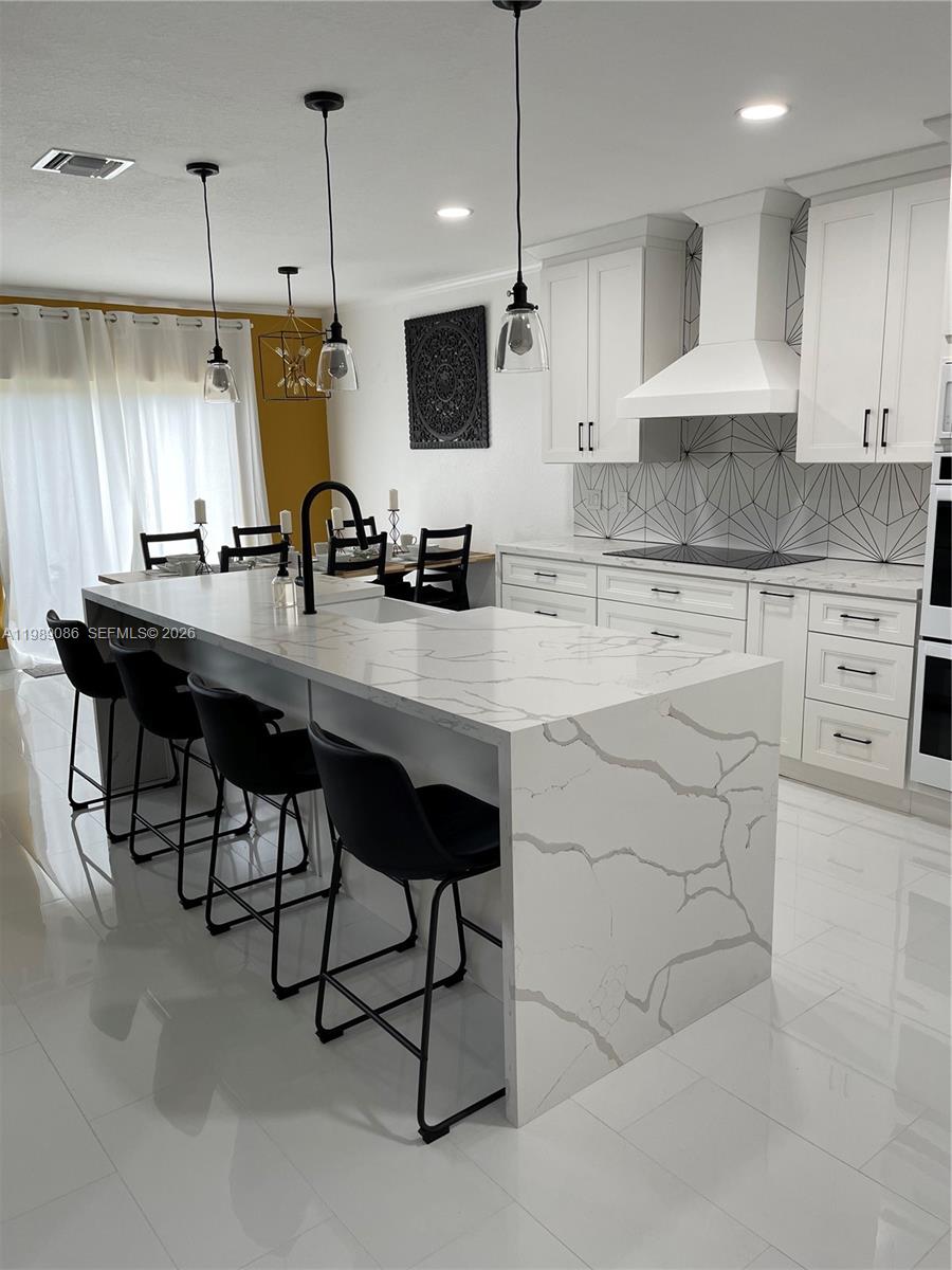 1236 NW 208th St, Miami Gardens FL 33169