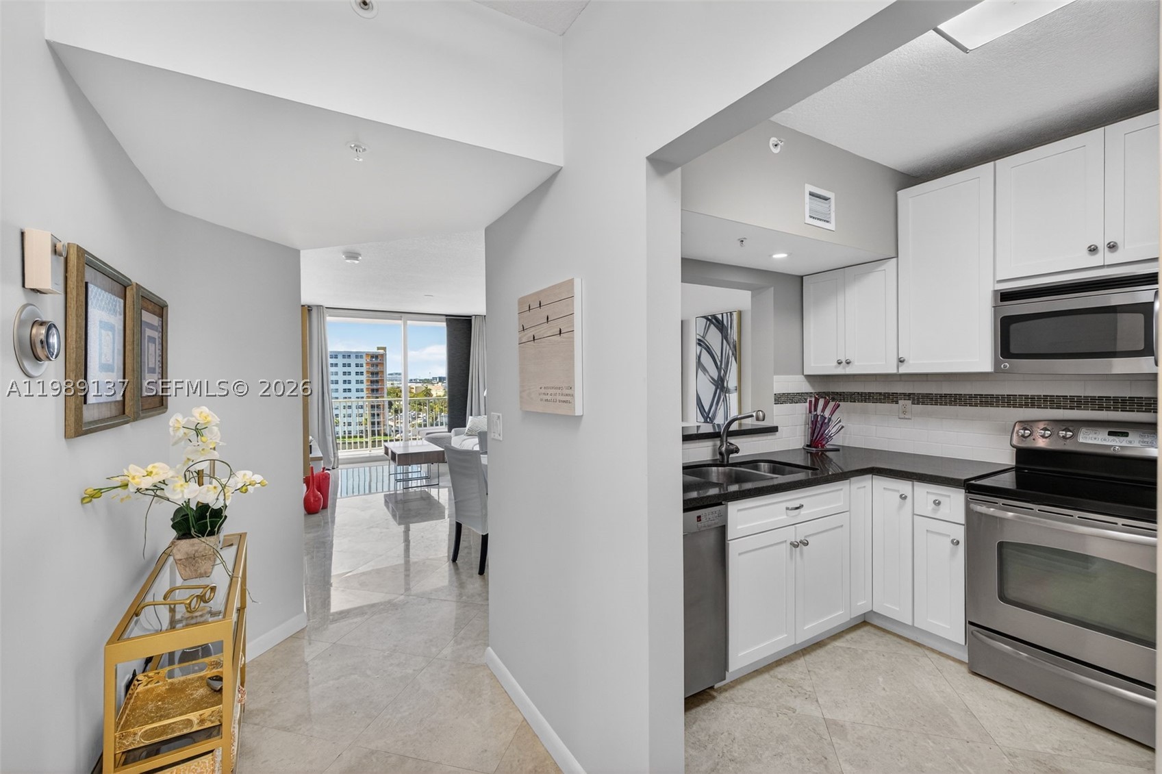 3020 NE 32nd Ave #614, Fort Lauderdale FL 33308