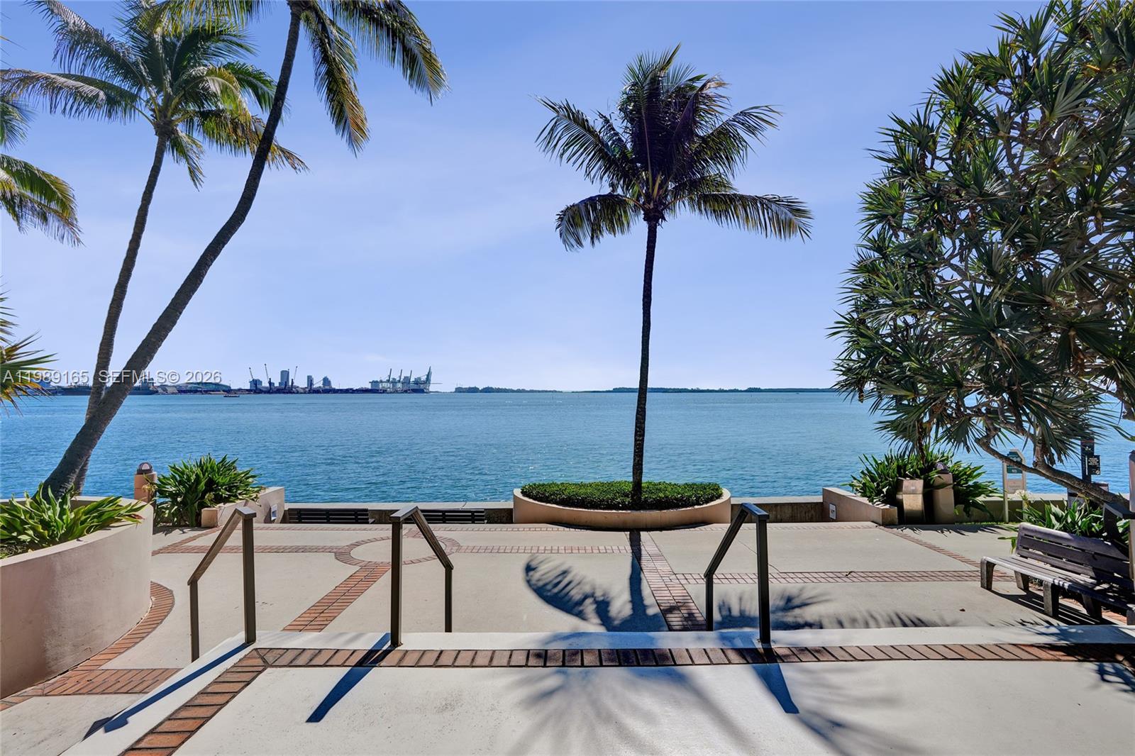 520 Brickell Key Dr #A1015, Miami FL 33131