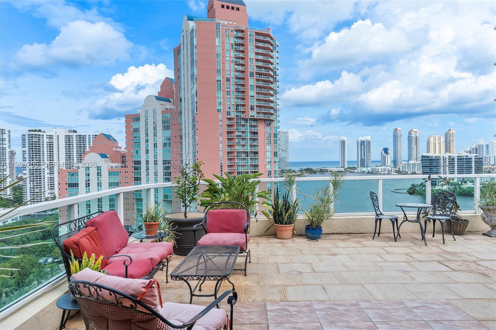 3340 NE 190th St #1808, Aventura FL 33180