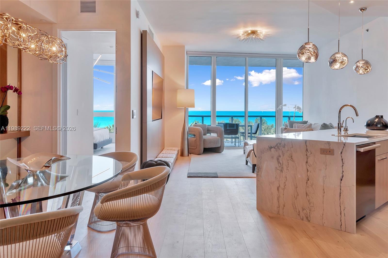 100 S Pointe Dr #708, Miami Beach FL 33139