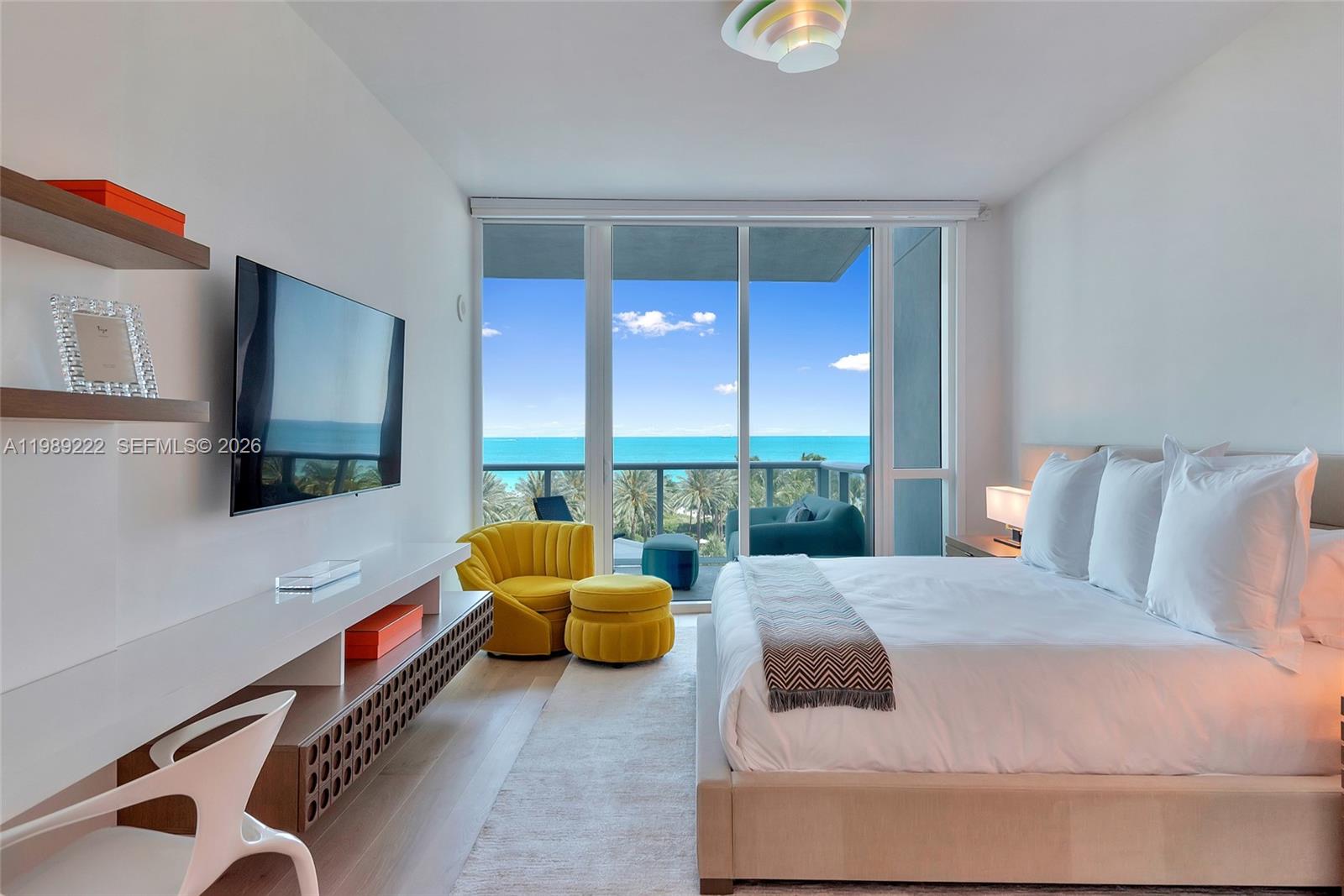 100 S Pointe Dr #708, Miami Beach FL 33139