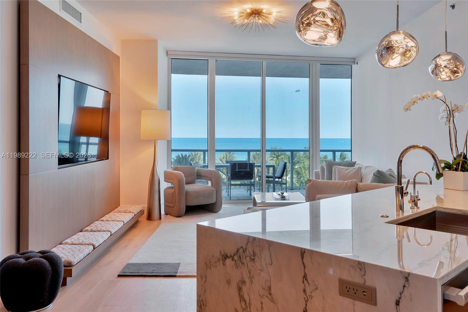 100 S Pointe Dr #708, Miami Beach FL 33139